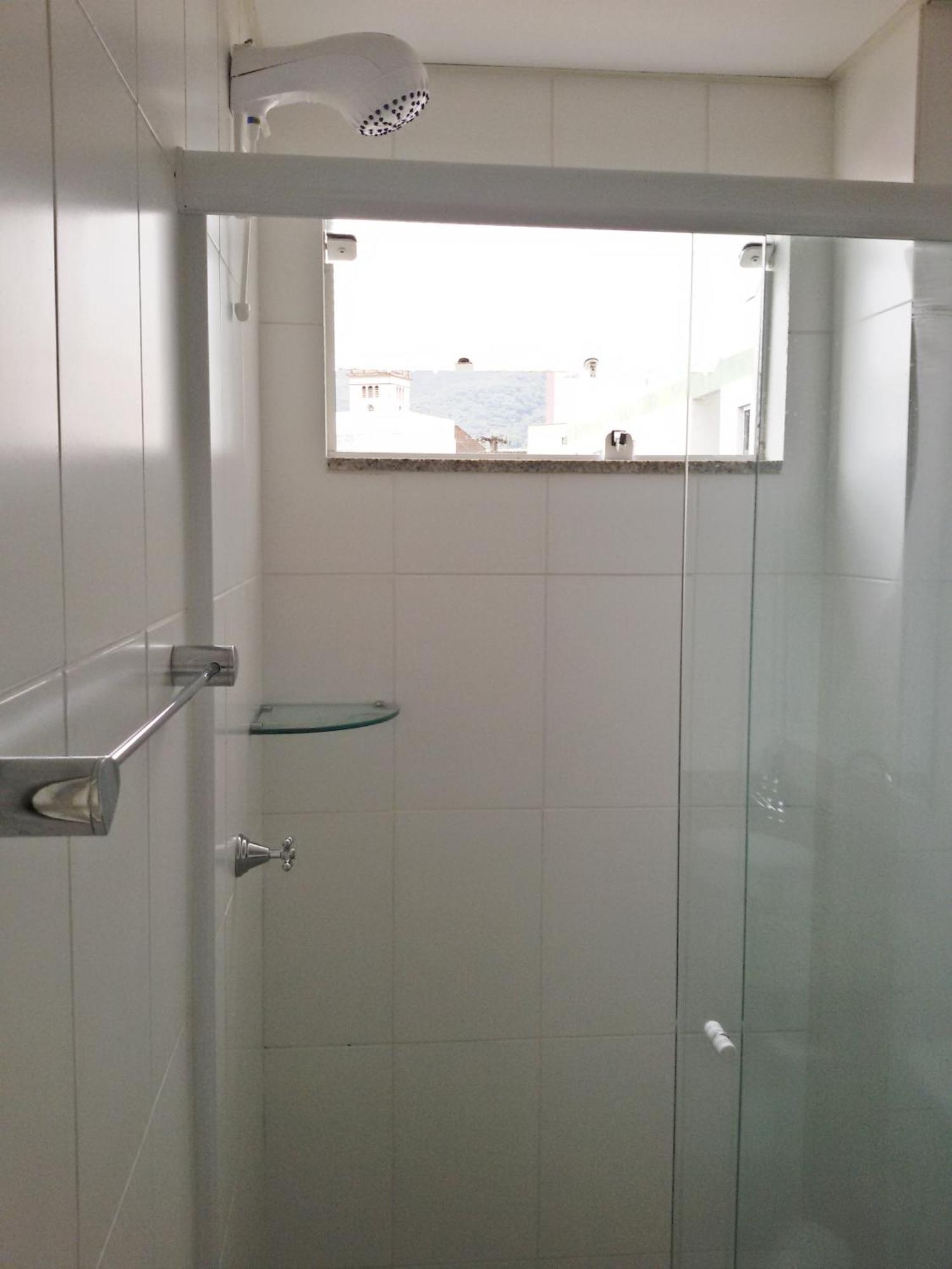 Nelo Hotel 2*