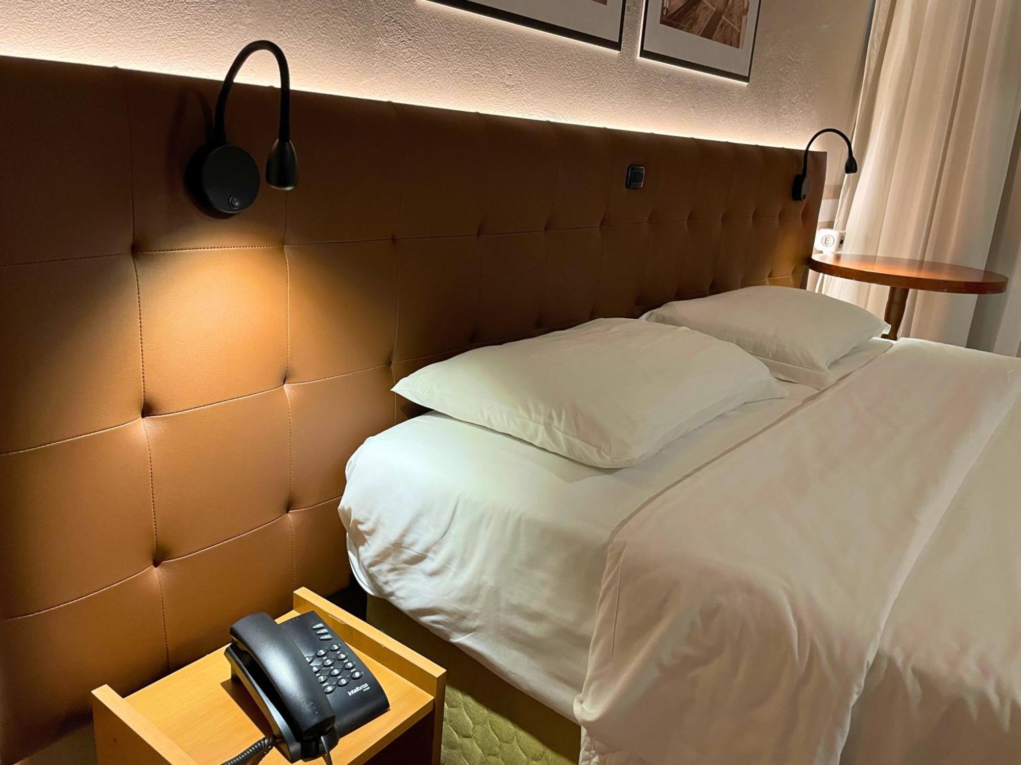 Nelo Hotel