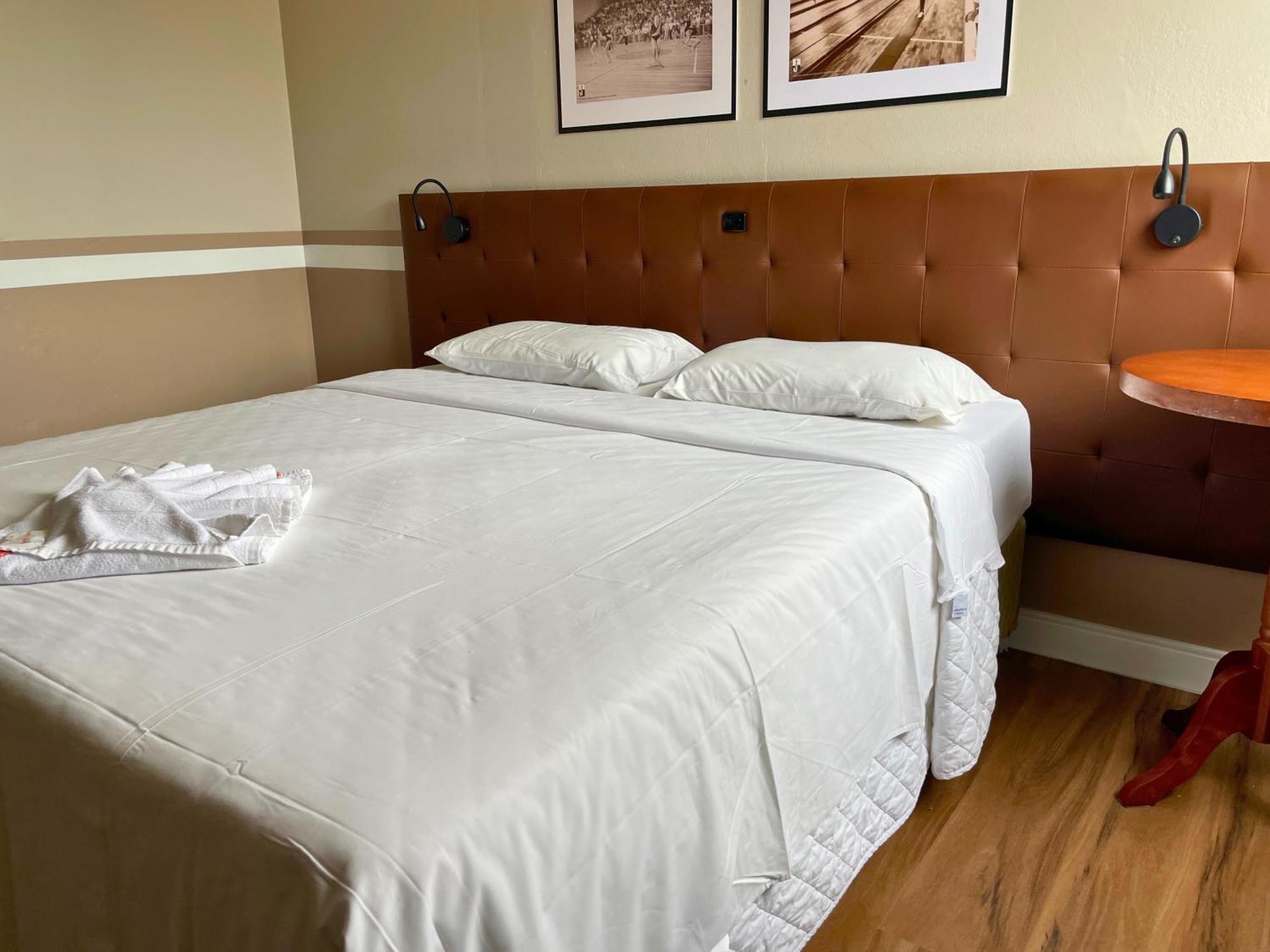 Nelo Hotel